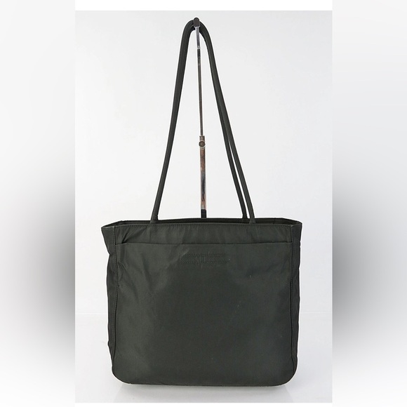 Prada Elegant Black Tote Bag - Picture 2 of 16